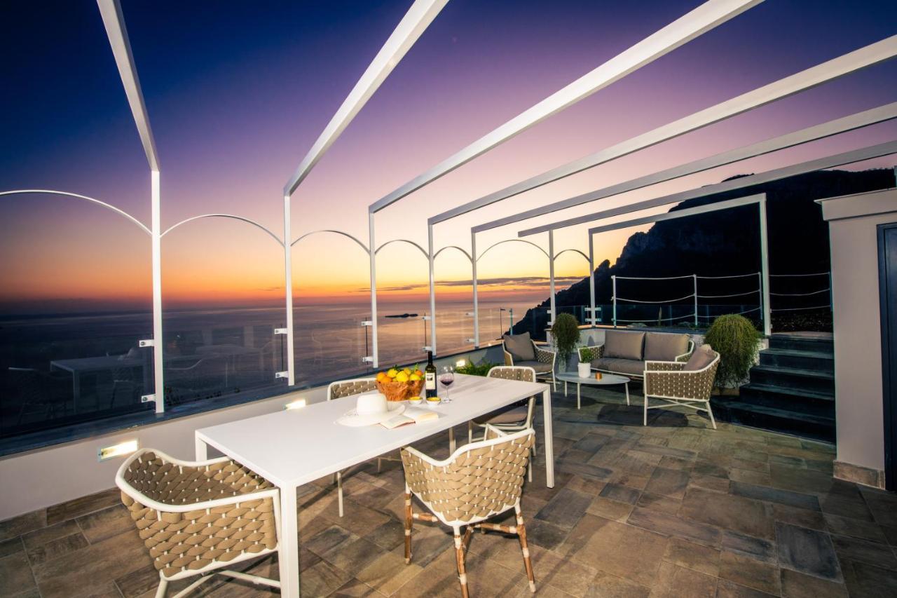 Villa La Tagliata Spectacular Jacuzzi Tub Amazing View And Private Parking Garage بوسيتانو المظهر الخارجي الصورة