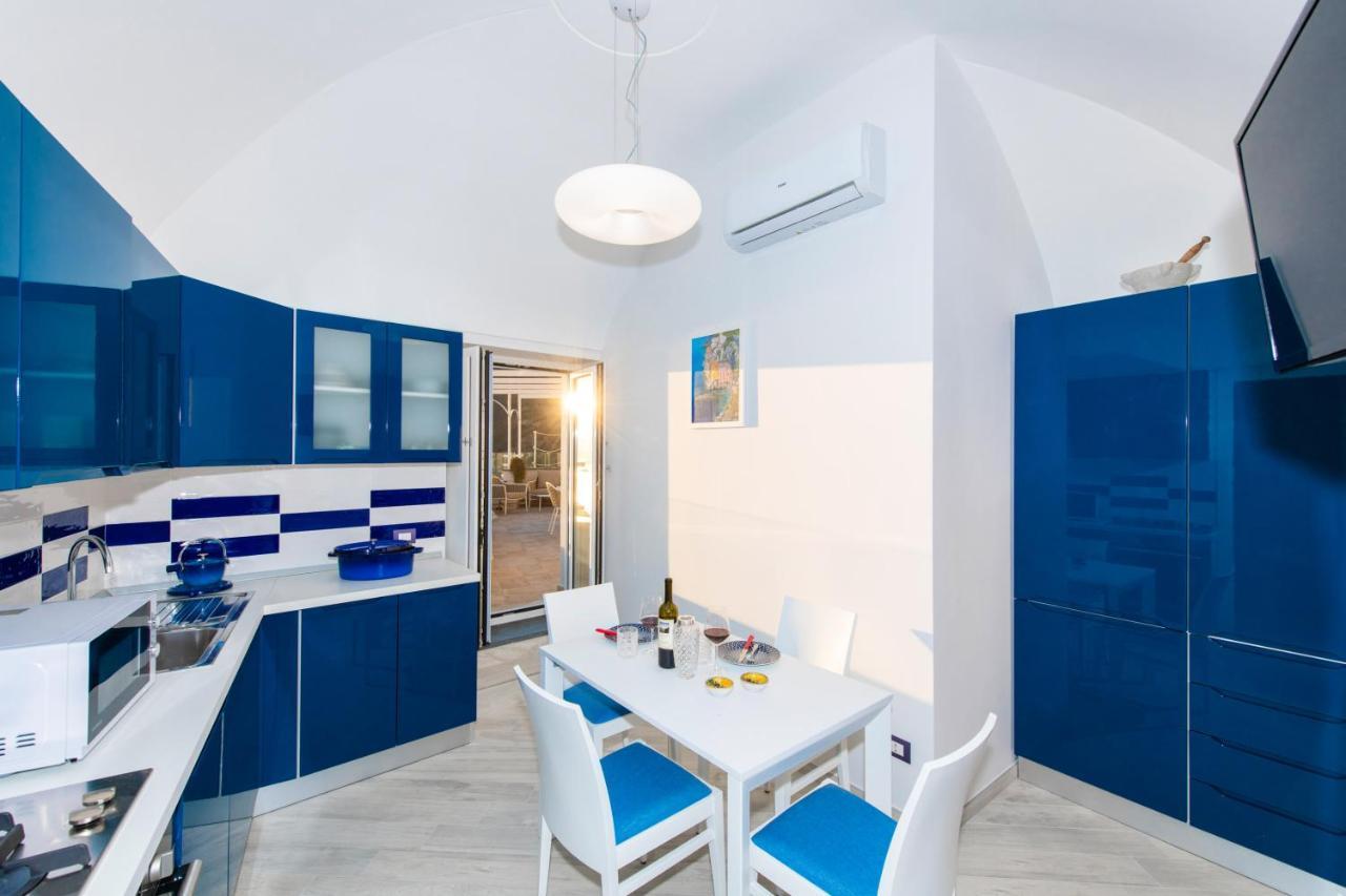 Villa La Tagliata Spectacular Jacuzzi Tub Amazing View And Private Parking Garage بوسيتانو المظهر الخارجي الصورة